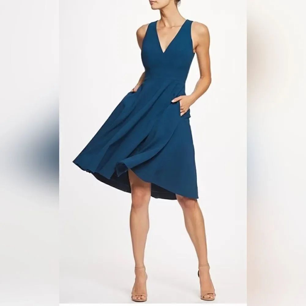 Dress the Population Catalina Crepe Sleeveless A-Line Dress NWOT sz Small blue